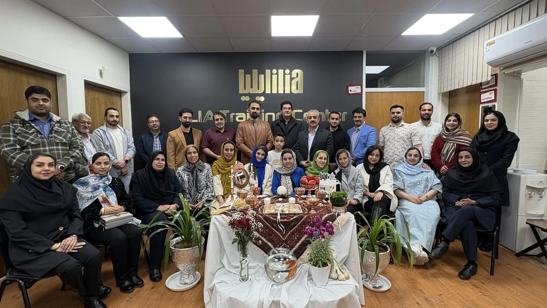 کارکنان و مدرسان آموزشگاه ایلیا در دورهمی نوروزی ۱۴۰۴