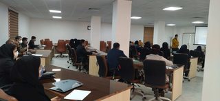 سمینارها و کارگاه‌های تخصصی ایلیا؛ از نیازسنجی فناوری تا کمک‌های اولیه
